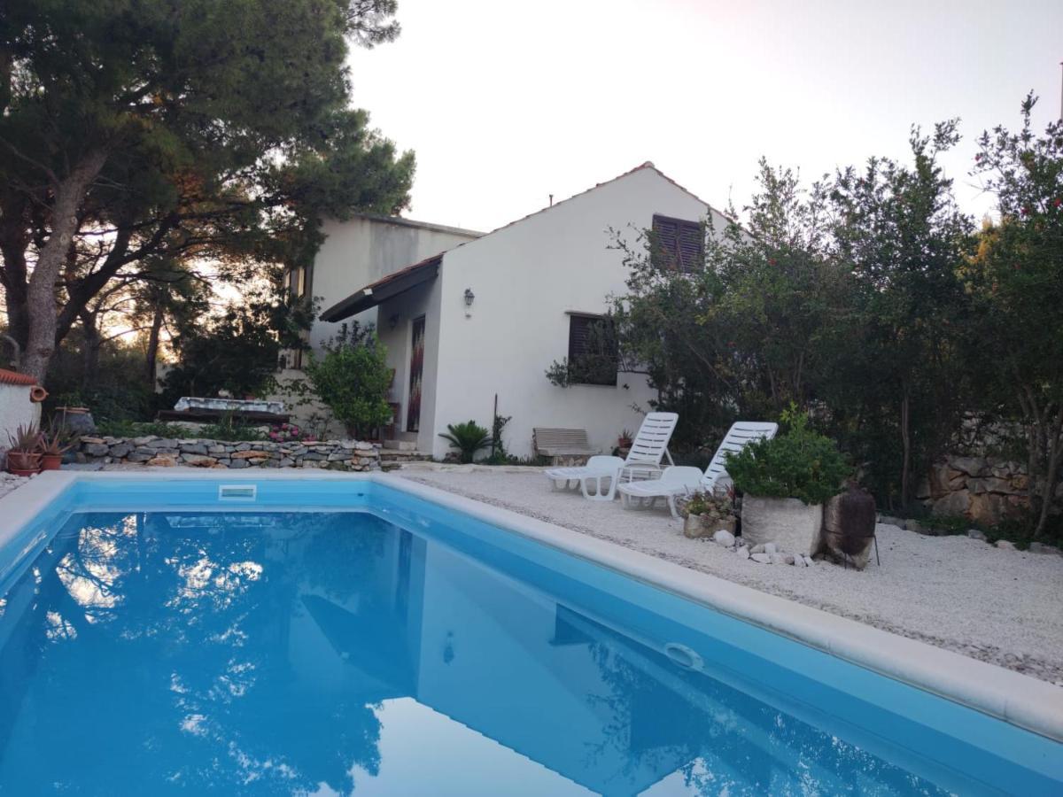 Vacation House Milka Milna  Exterior foto