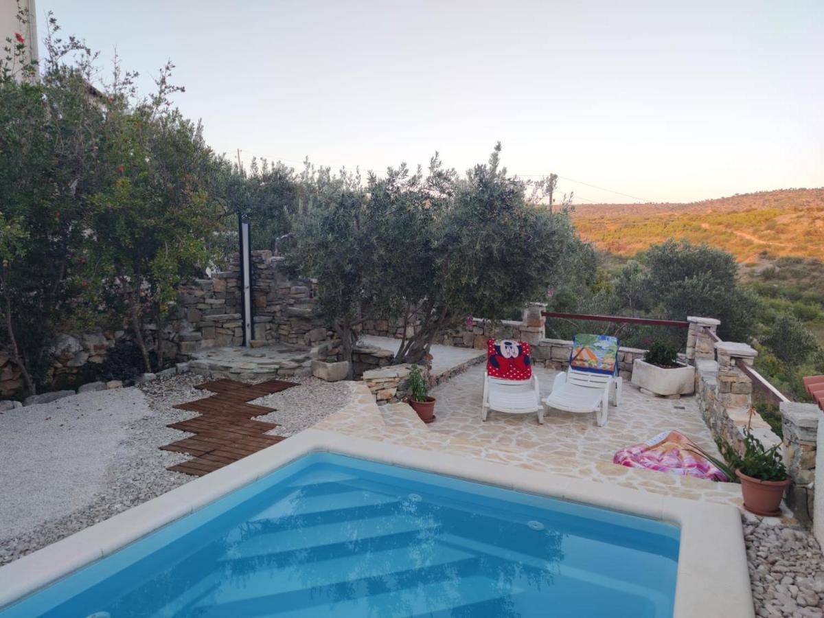 Vacation House Milka Milna  Exterior foto